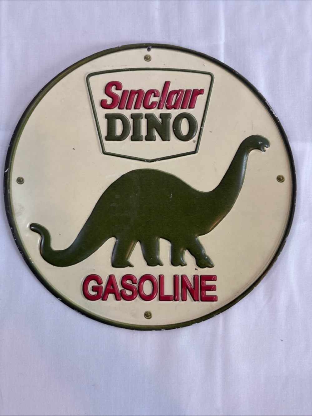 Open Road Brands Sinclair Dino Gasoline Metal Sign - Green and Red